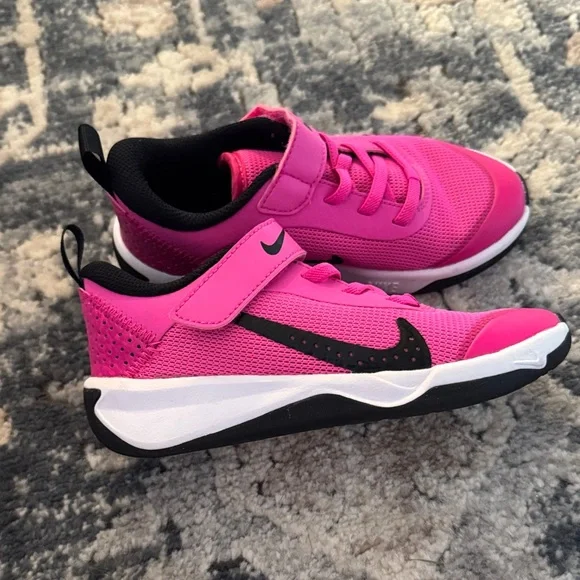 Nike Kids Vibrant Pink and Black Sneakers - Picture 1 of 4